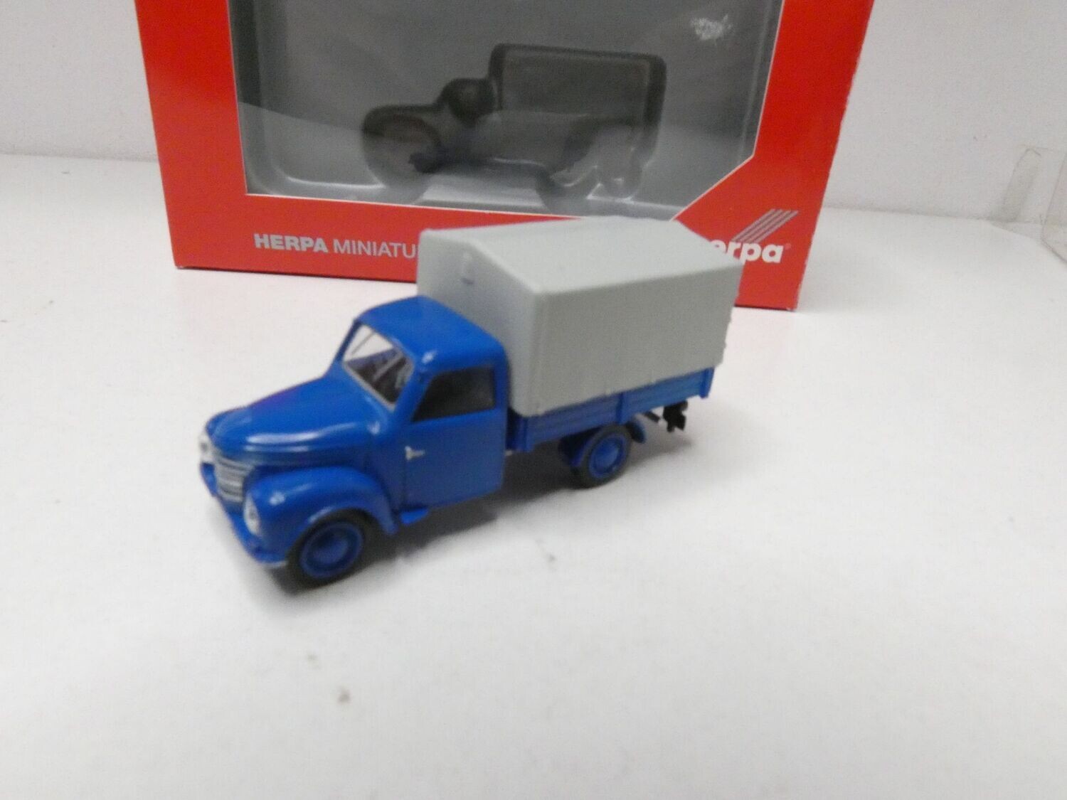 Framo 901/2 von Herpa H0 in OVP