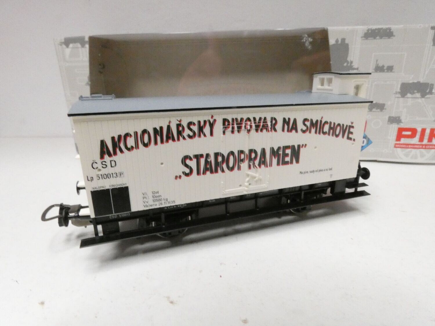 Bierwagen "Staropramen "CSD  Epoche 3 von Piko H0 in OVP