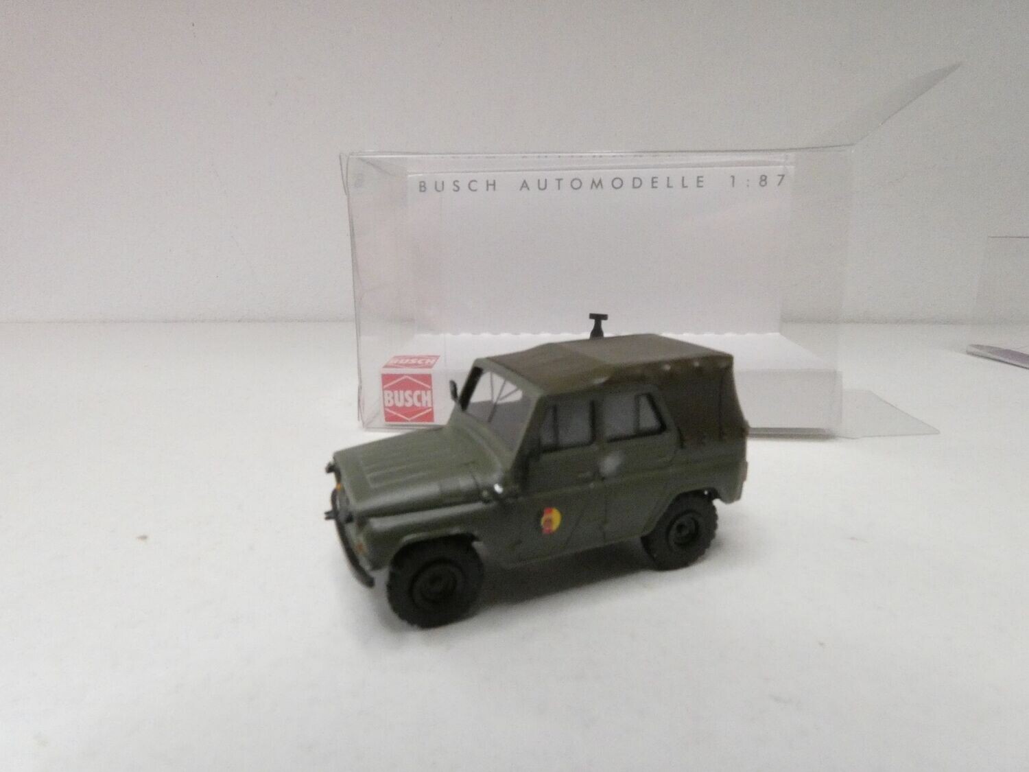 UAZ 469 NVA DDR in H0 von Busch