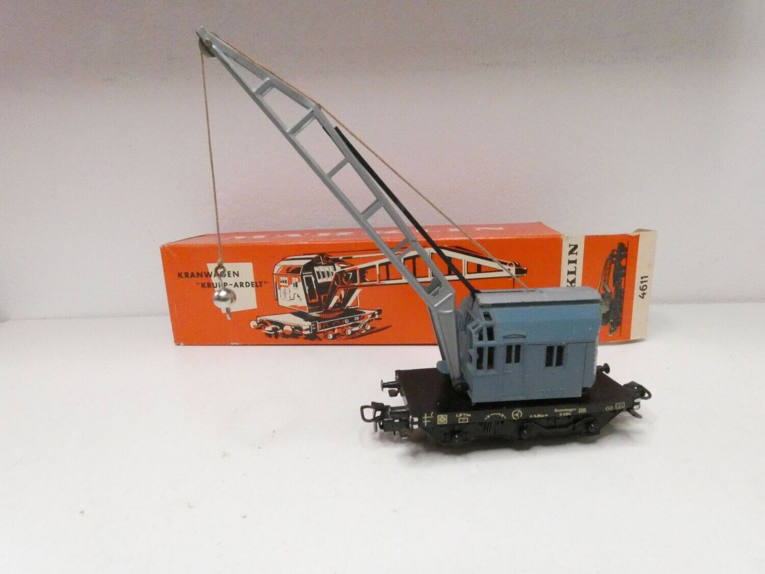Kranwagen "Krupp Adelt" von Märklin  H0 in roter  OVP
