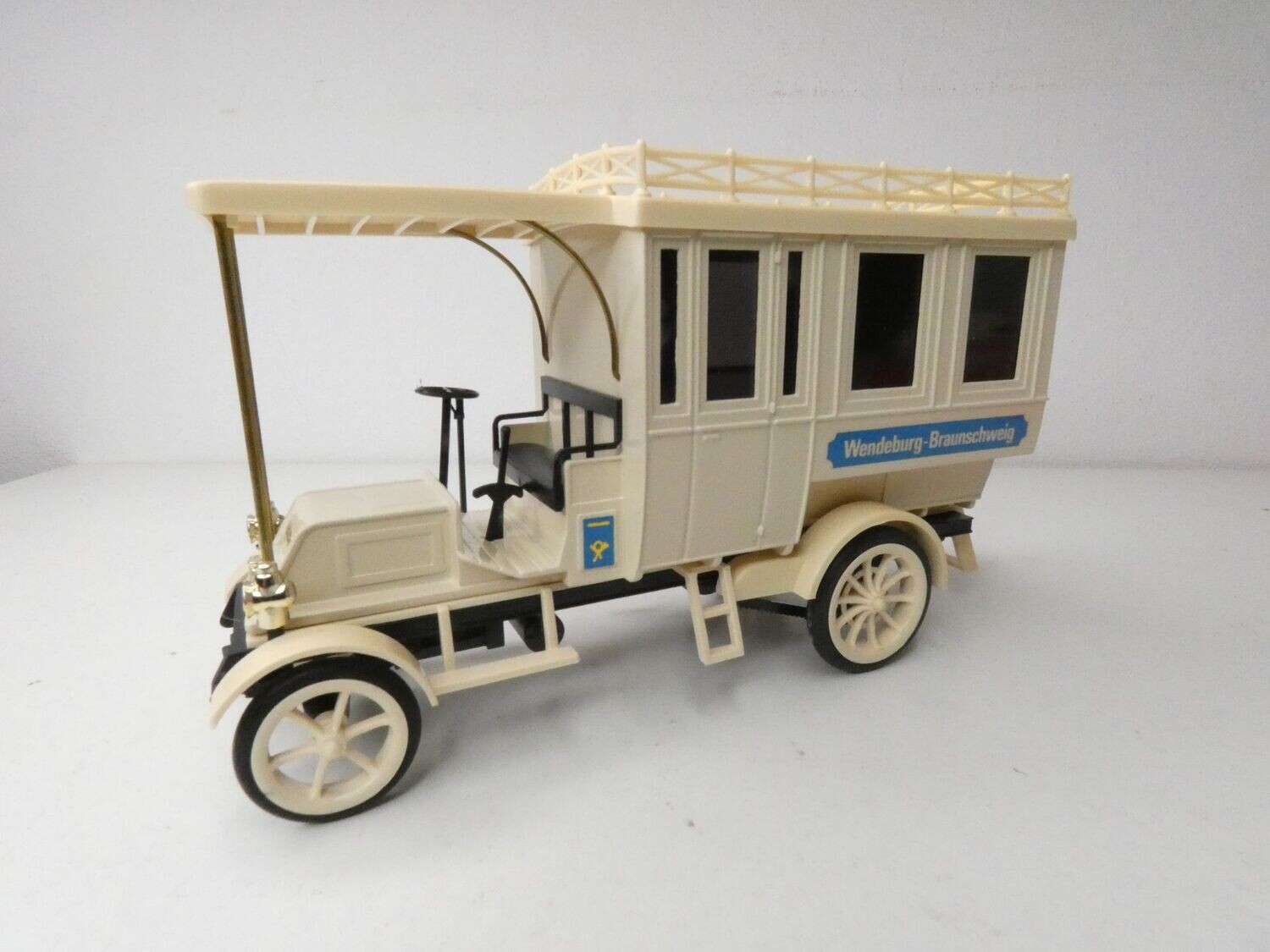 Erster Büssing Omnibus Baujahr 1904 in 1:35 von Cursor Modell