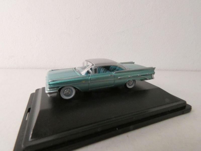 Pontiac Bonneville Coupe 1959 von Oxford H0 in PC Box Pontiac Bonneville Coupe 1959 von Oxford H0 in PC Box