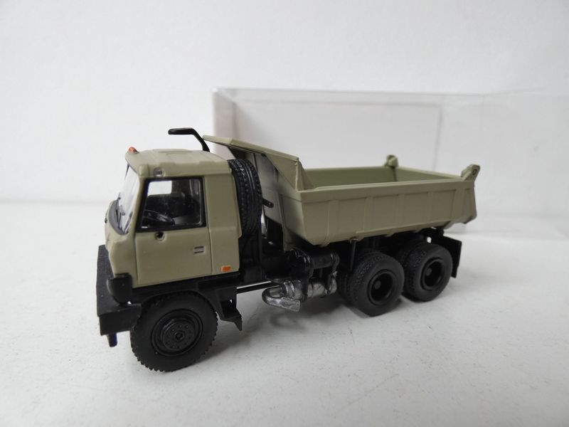 Tatra 815 Kipper von Brekina H0 in OVP Tatra 815 Kipper von Brekina H0 in OVP