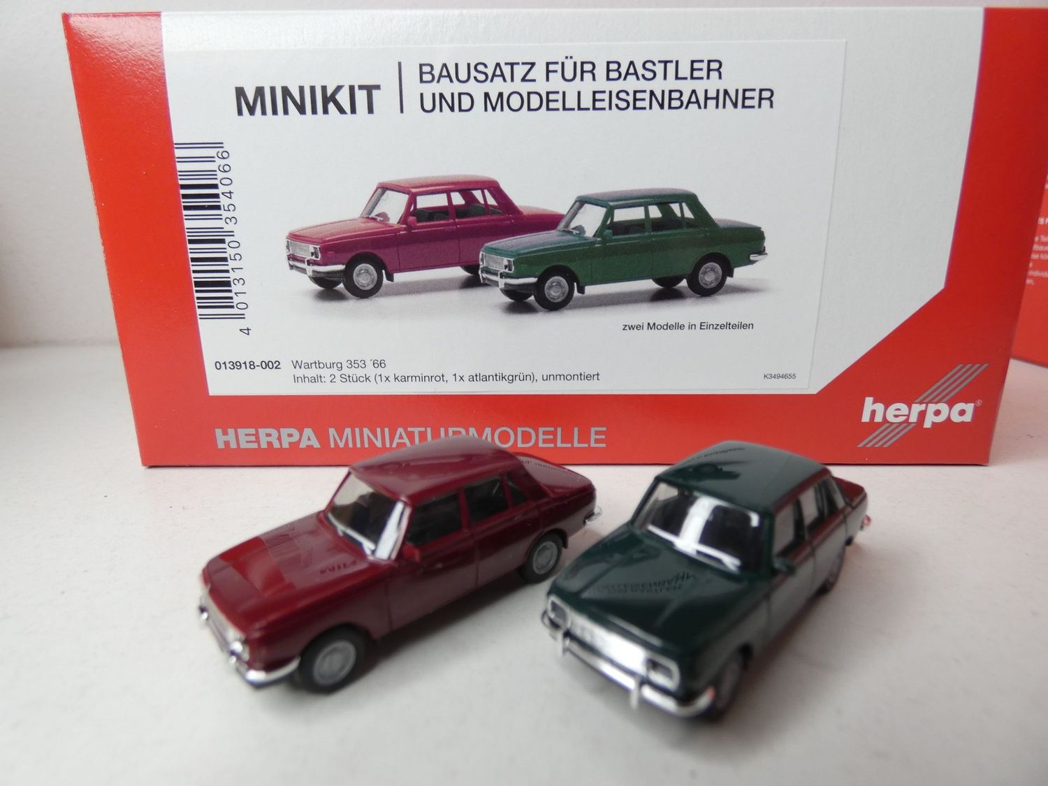 Minikit Bausatz 2x Wartburg 353 Limousine in 1:87 von Herpa