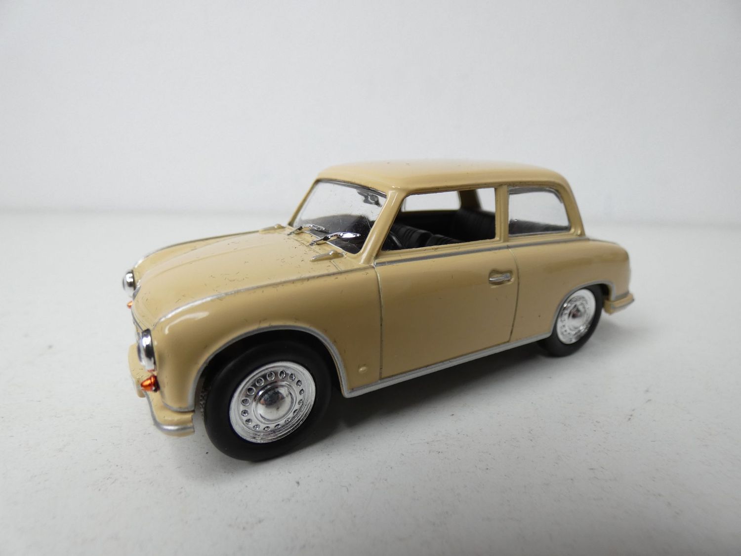 AWZ P70 in 1:43