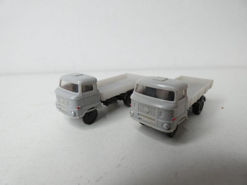 IFA W 50 2x Pritsche grau in TT