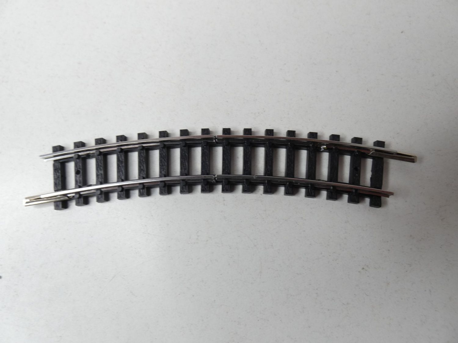 Minitrix 14912 Gleisbogen R1 30°