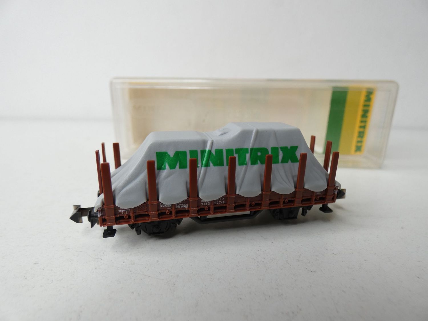 Minitrix 3266 Rungenwagen mit Plane in OVP