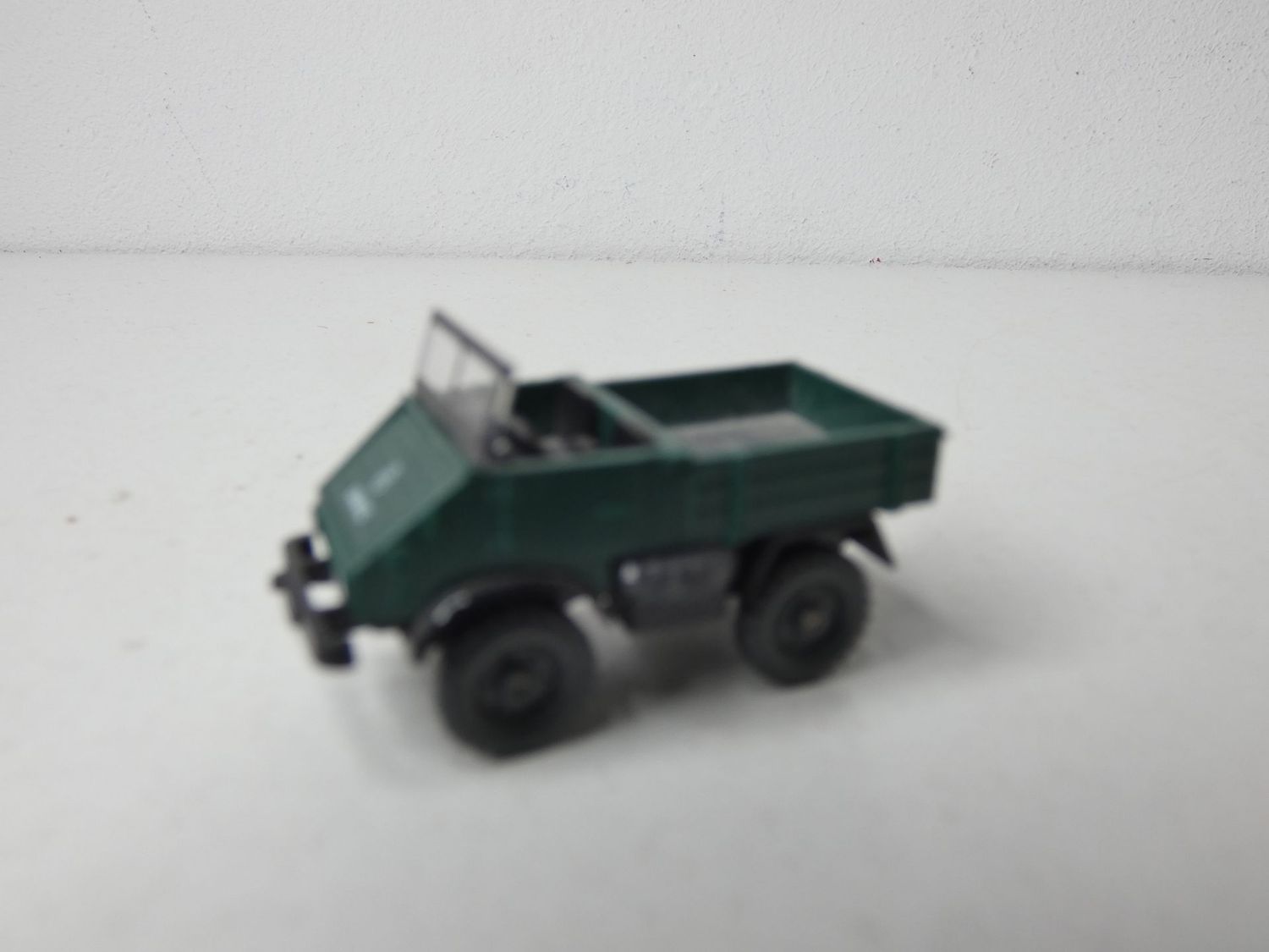 Unimog Cabrio con Wiking H0 mit Frontbedruckung