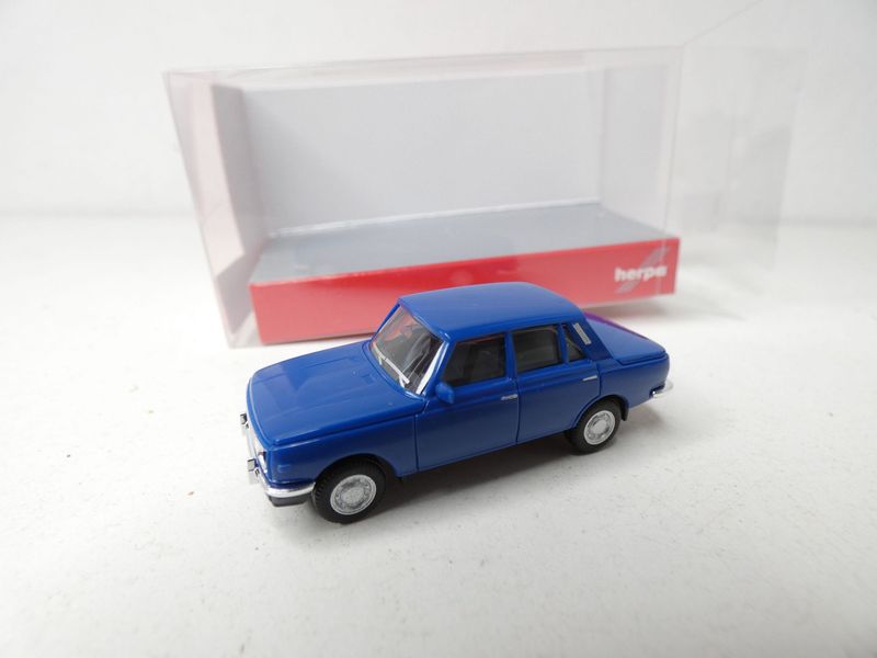 Wartburg 353 - 66er blau von Herpa H0 in OVP Wartburg 353 - 66er blau von Herpa H0 in OVP