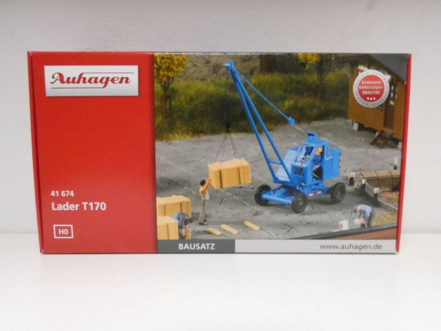 Lader T 170 Bausatz H0 von Auhagen