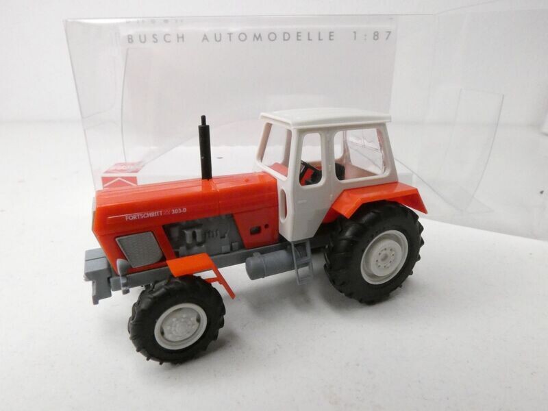 Fortschritt ZT 303 D rot in H0 von Busch in OVP