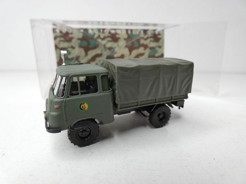 Robur LO 1800 A Robur LO 1800 A "Grenztruppen" von Busch H0