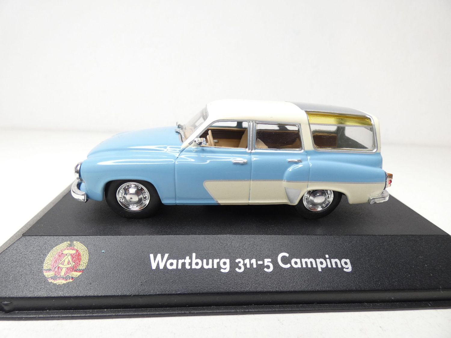 Wartburg 311-5 Camping in 1:43 von Atlas