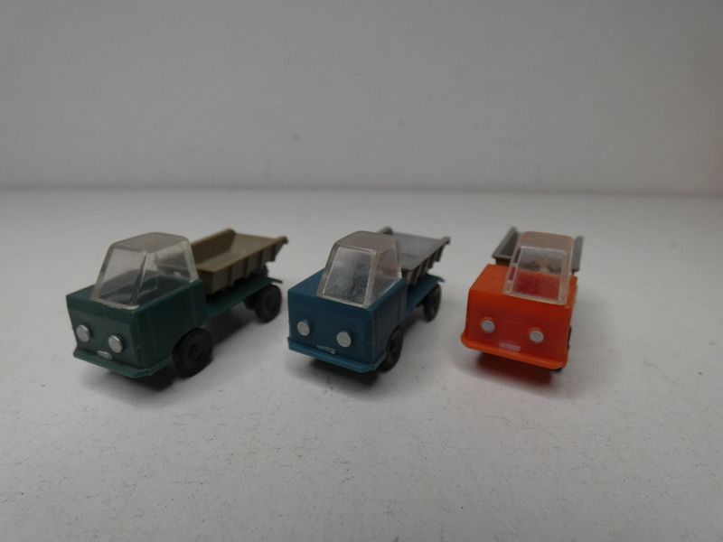 3x IFA Multicar 22 mit Kippmulde von ESPEWE H0 3x IFA Multicar 22 mit Kippmulde von ESPEWE H0