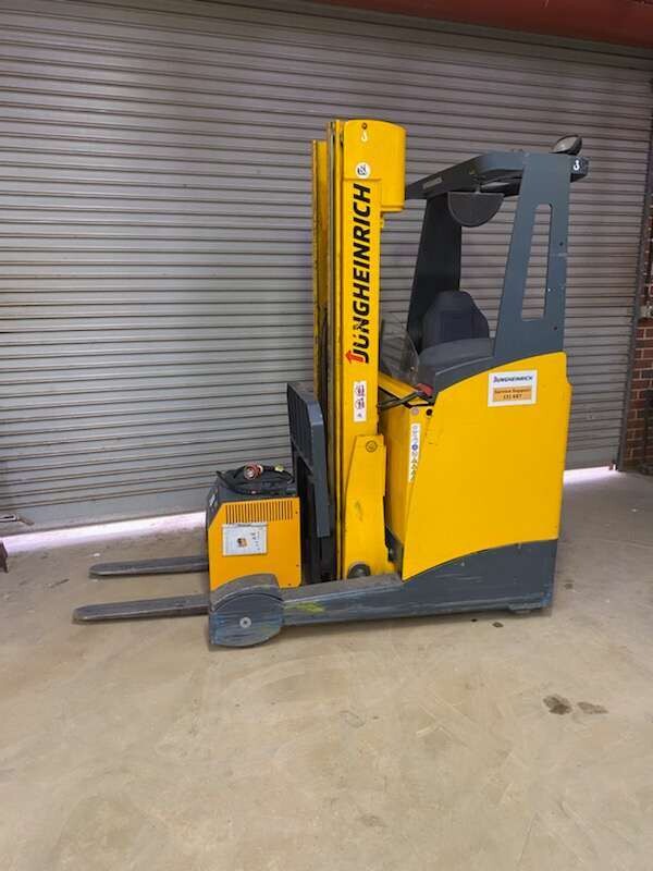 Jungheinrich ETV 114 Forklift