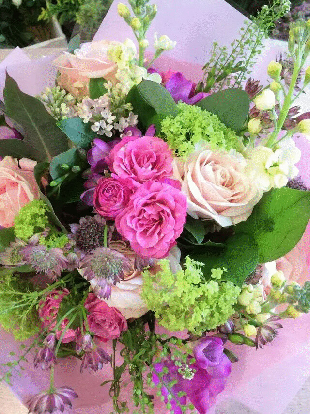 Florist Choice Country Bouquet : From £30.00