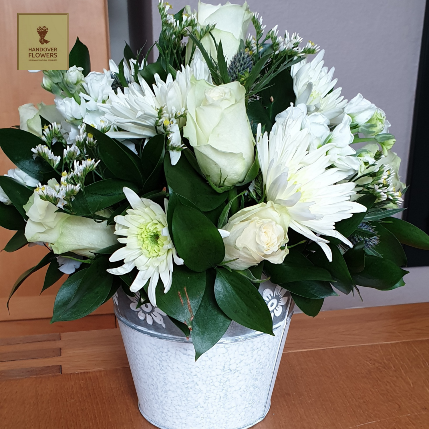 Florist Choice White  Table Display   : £25.00.