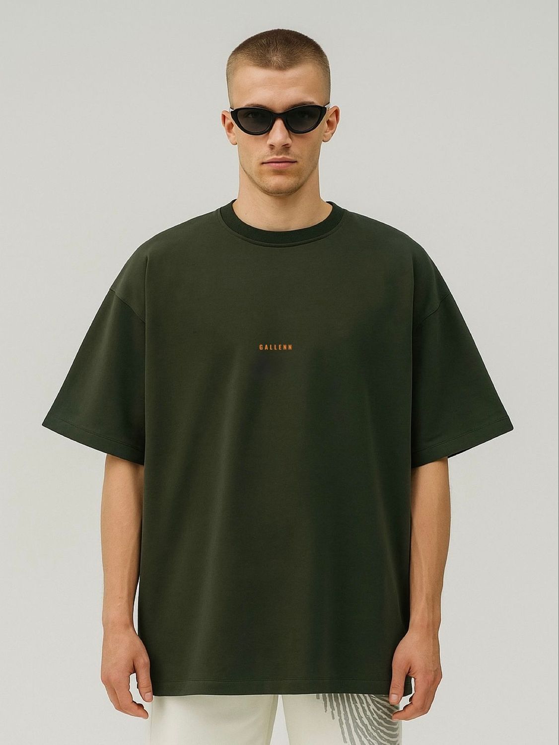BEFORE THE NIGHT T-SHIRT LIGHT OLIVE GREEN/ORANGE / UNISEX