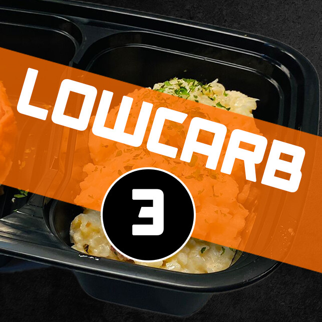 Pechuga a la monterrey con bacon acompañado de majado de papa