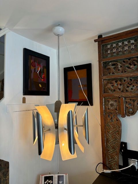 1960&#39;s/1970&#39;s 12 light Italian Chandelier