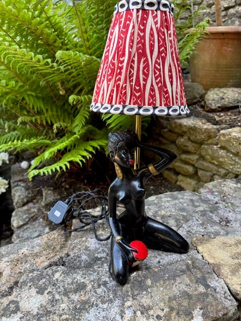 Original 1950&#39;s Tretchikoff Nubian female lamp including shade 1964