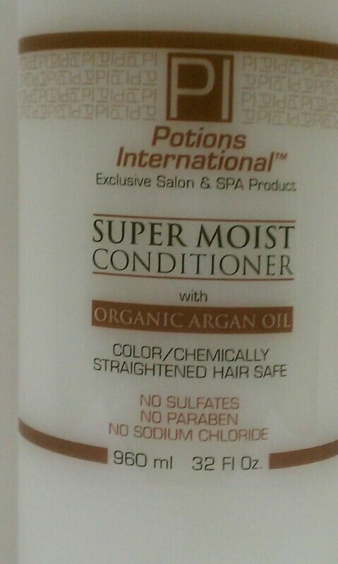 Super Moist Conditioner 32 fl. OZ.