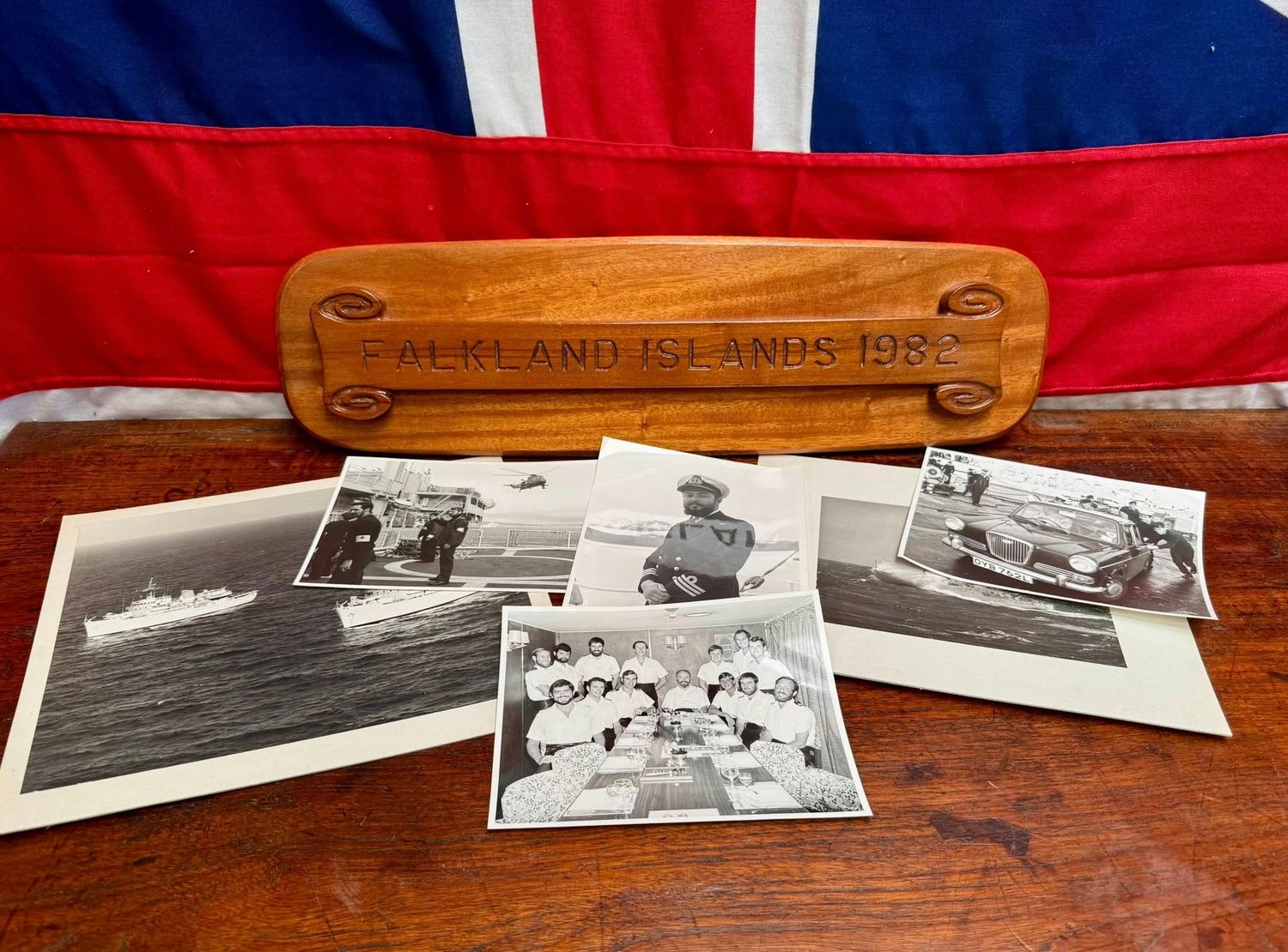 Royal Navy HMS Hydra “Falkland Islands 1982” Battle Honours Board & Photo collection!
