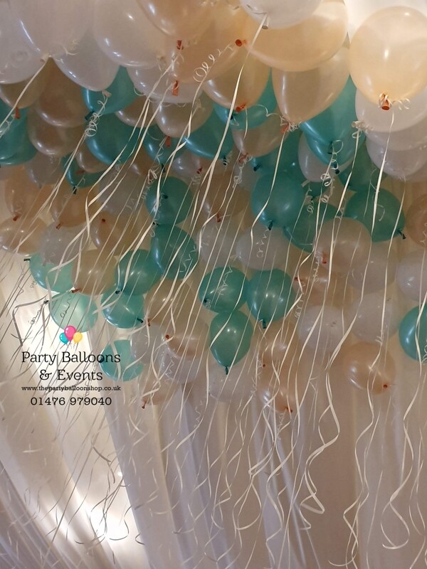 Single latex balloons for ceiling 