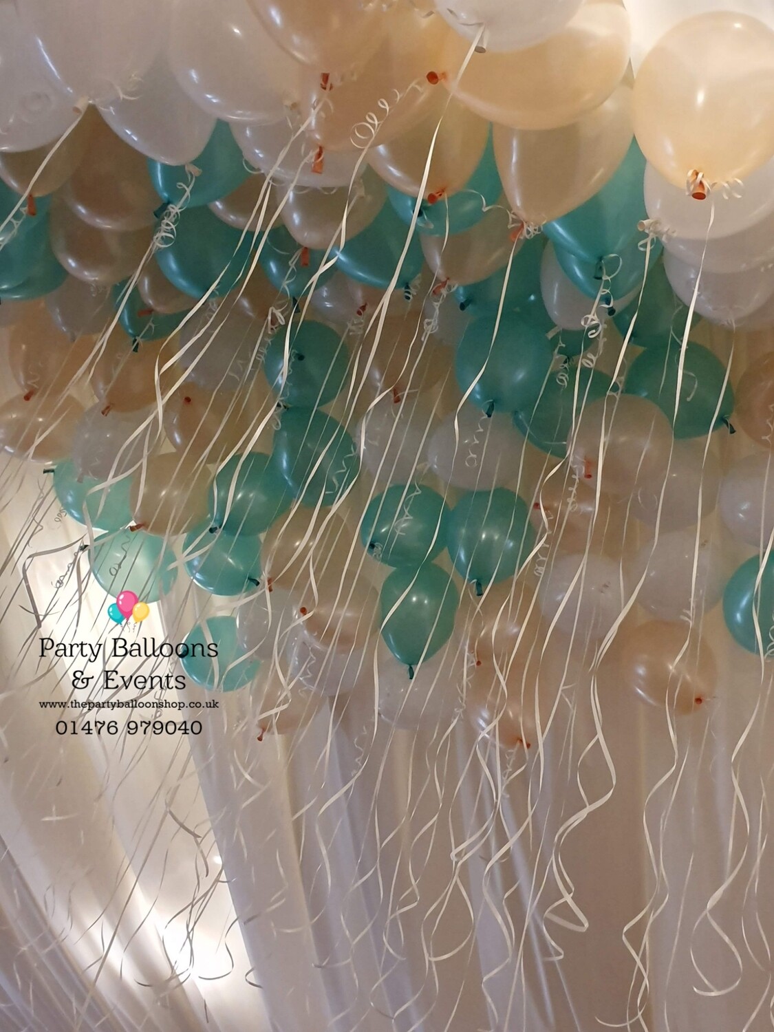 Single latex balloons for ceiling 