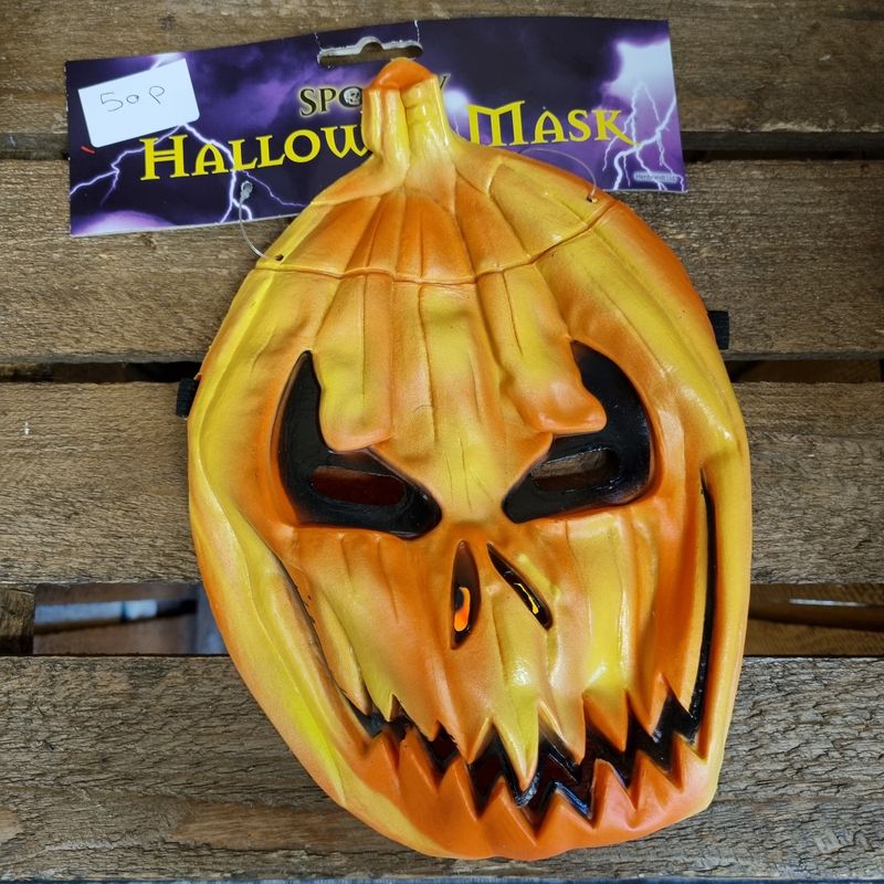 Spooky Halloween masks Pumpkin