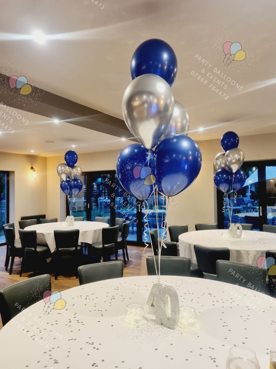 Latex Balloon Cluster with 5 latex balloons