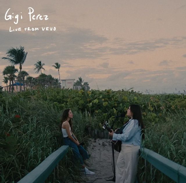 Gigi Perez - Live From VEVO DSCVR [7"] RSD exclusive baby blue colored vinyl