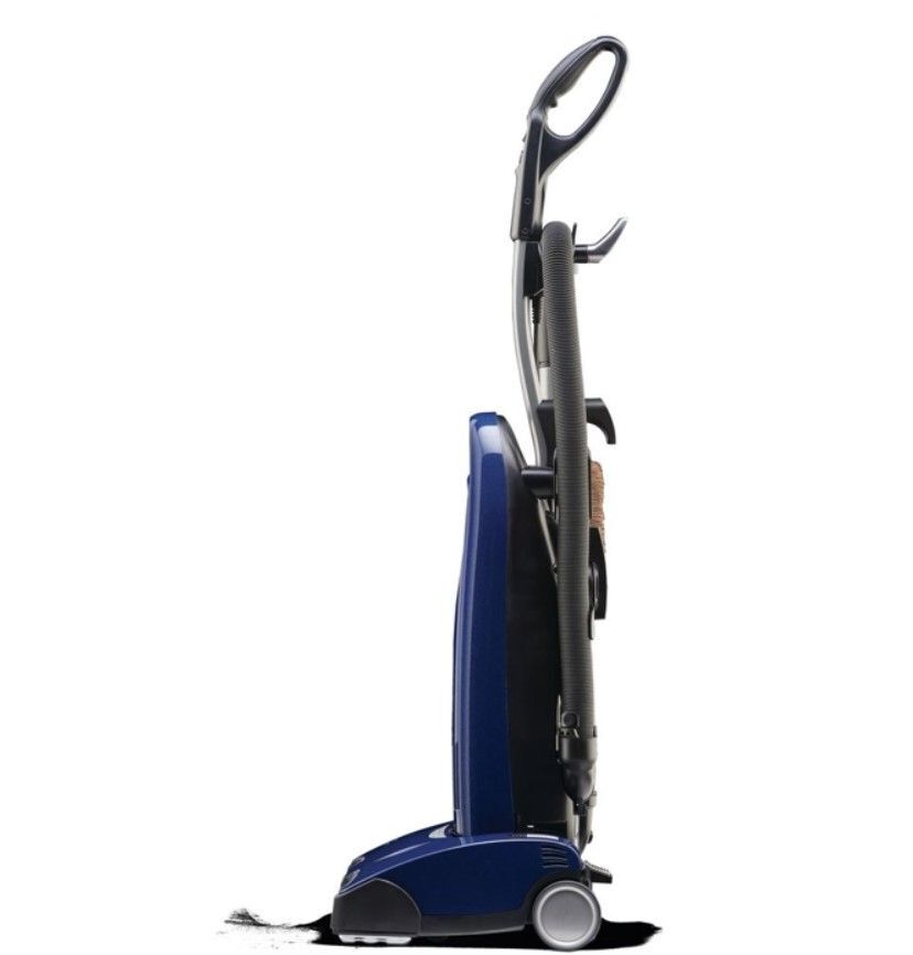 Tandem Air Deluxe Upright Vacuum
