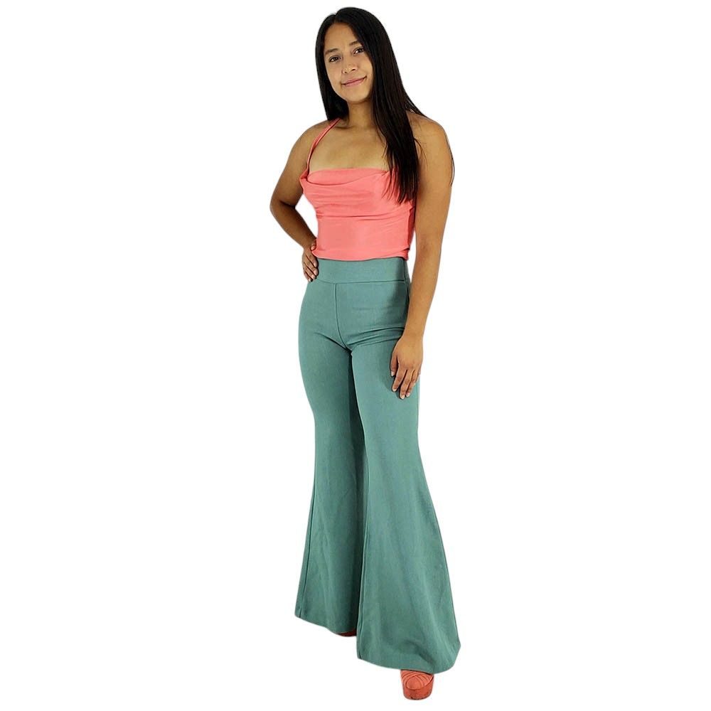 Pantalón casual acampanado