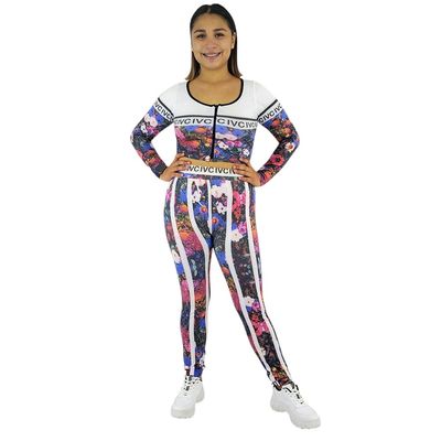 Conjunto deportivo de leggins y top de manga larga