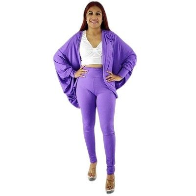 Conjunto de dama de pantalón y ensamble manga larga, ensamble estilo alas.
