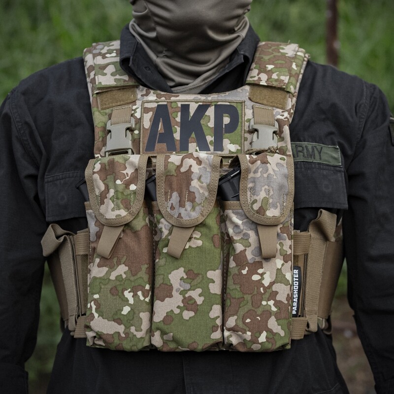 VOLK TACTICAL GEAR LOW PROFILE CHEST RIG 個人装備