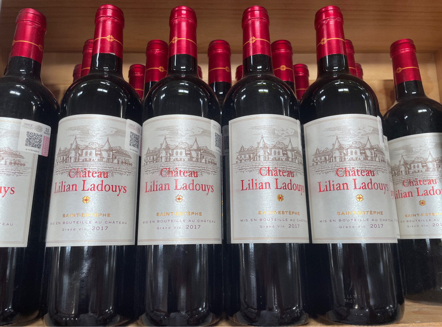 Chateau Lilian Ladouys Red Wine   *