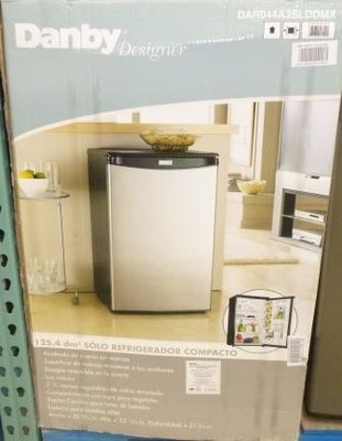 Danby Mini Refridgerator - 4.4 cu ft   #
