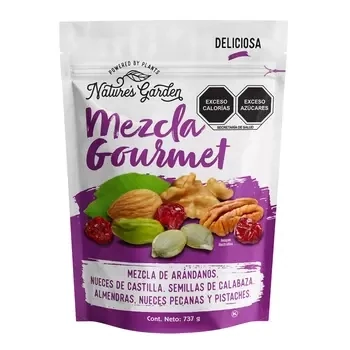 Nature's Garden gourmet mix with Omega 3 737g
