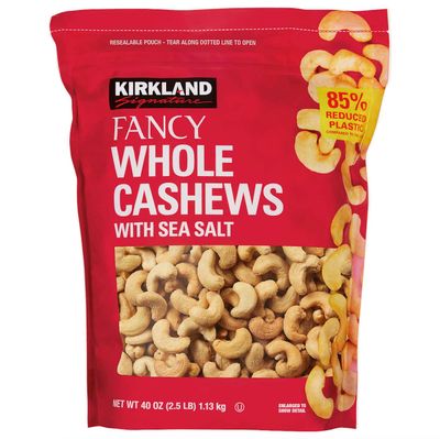 Kirkland Cashews w/ Sea Salt 1.1kg