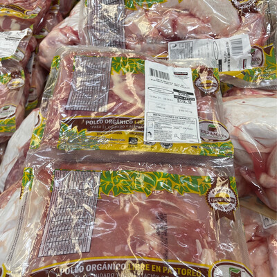 Kirkland Boneless/Skinless Organic Chicken Thighs and Legs - 2 Pack (Price per Kilo around 2kg Total)