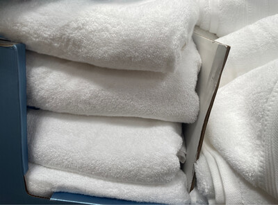 Charisma Bath Towel - White 30in x 58in