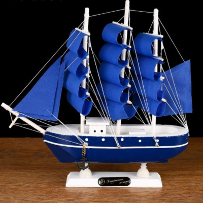 Корабль сувенирный малый «Дорита», борта синие с белой полосой, паруса синие
