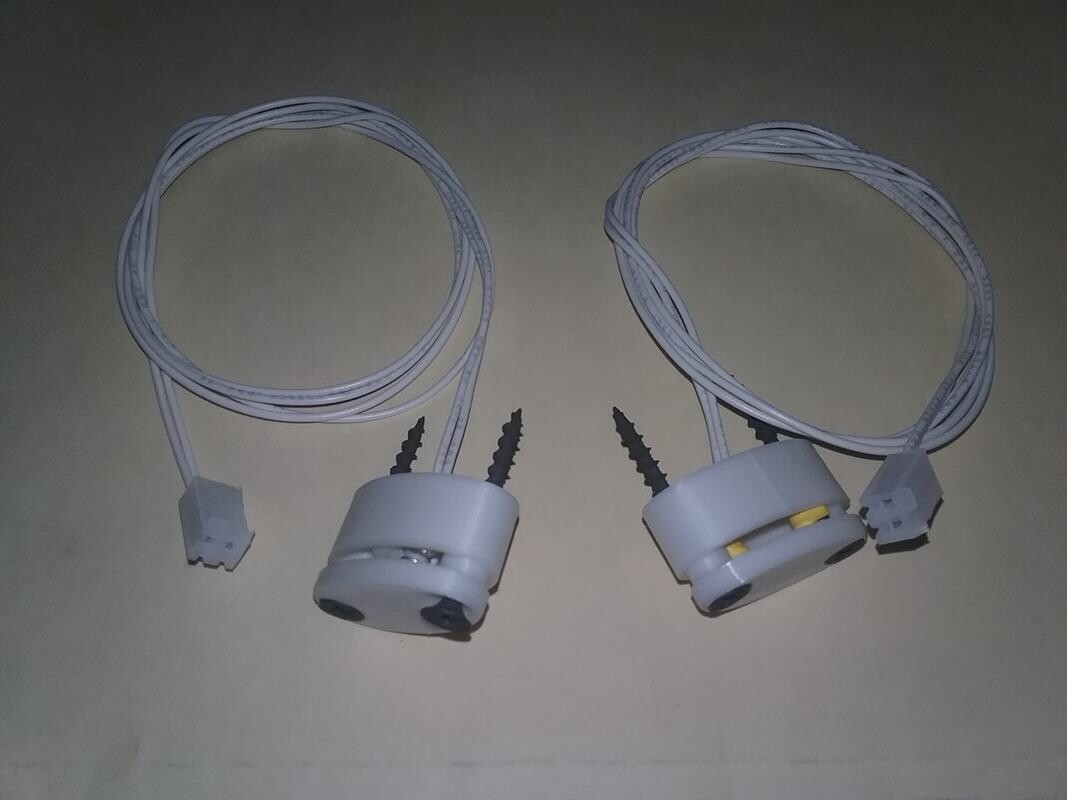 10k thermistor and housing (2 each)