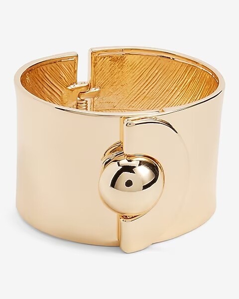 Gold thick bracelet