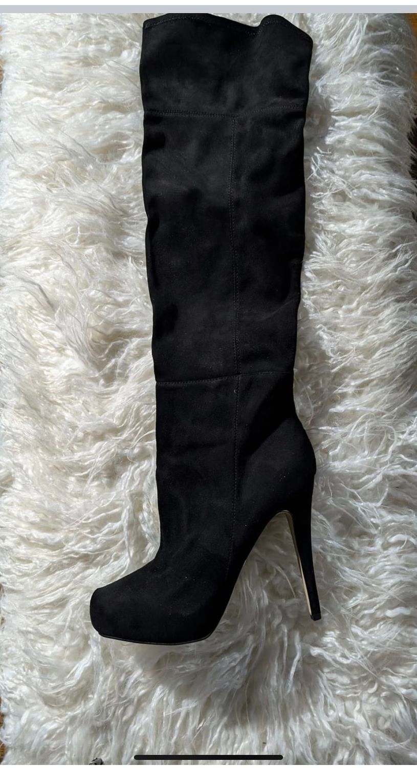 Bebe Tall Suede boots 10