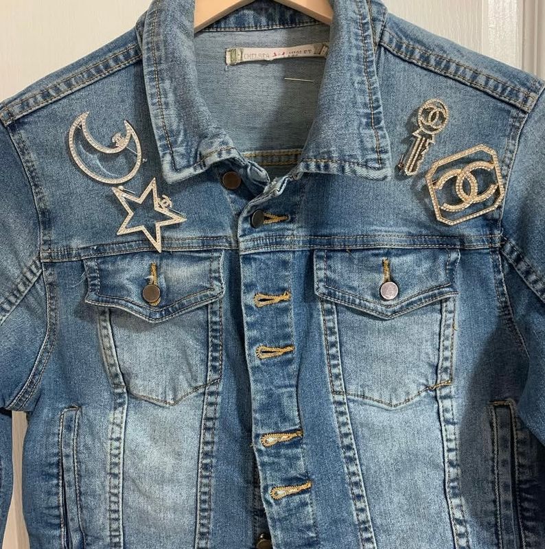 Brooch it up