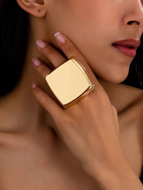 Large square ring